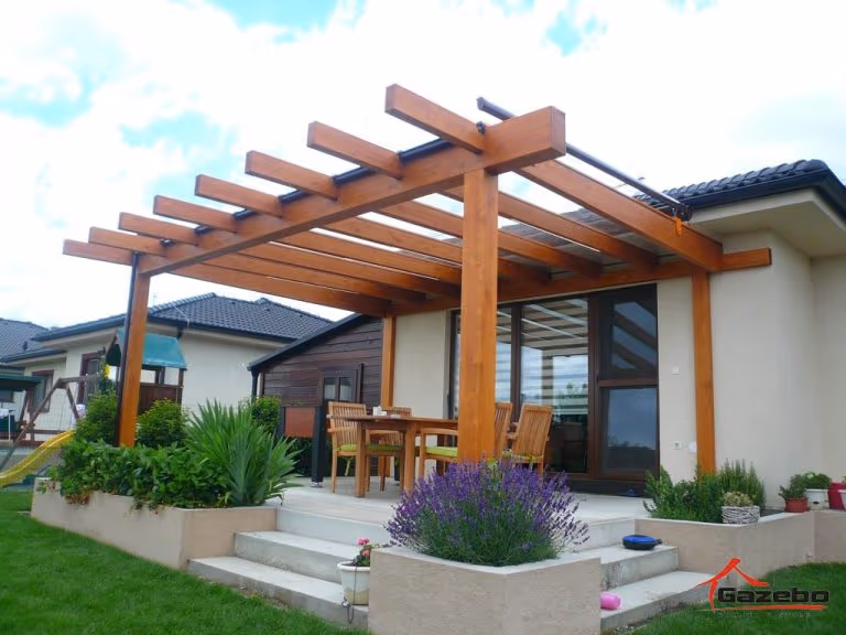 Pergola Fénix po realizácii v lokalite Viničné, Slovensko