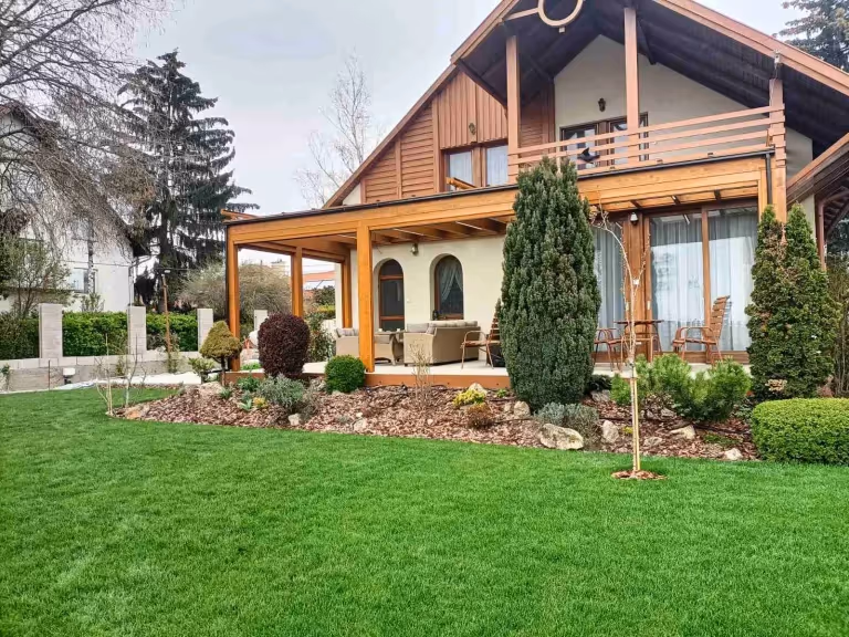 Pergola Miláno po realizácii v lokalite Bratislava, Slovensko